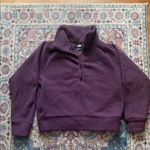 The North Face Women's Plum fleece cropped sweater.